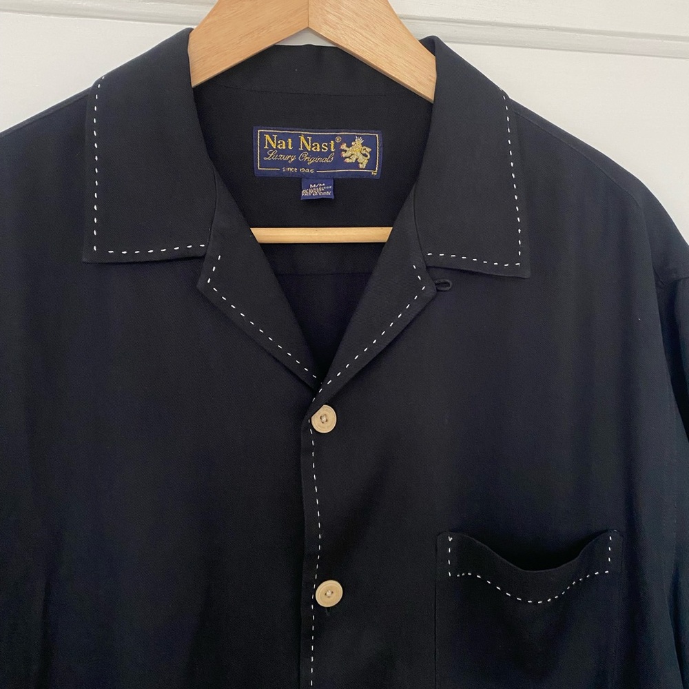 Men’s 100% silk button down short sleeve shirt